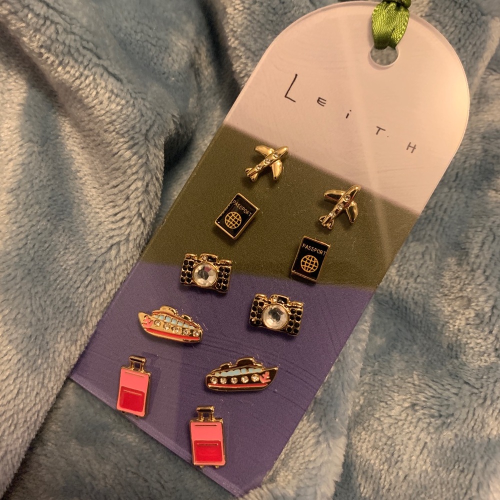 Leith Assorted 5-Pack Stud Earrings "Love Styles" set